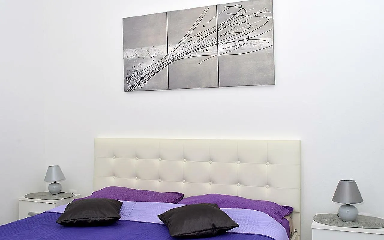 Studio Apartman Nicol Apartment Pula